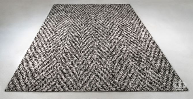 250 x 300 cm Abrash by Michaela Schleypen